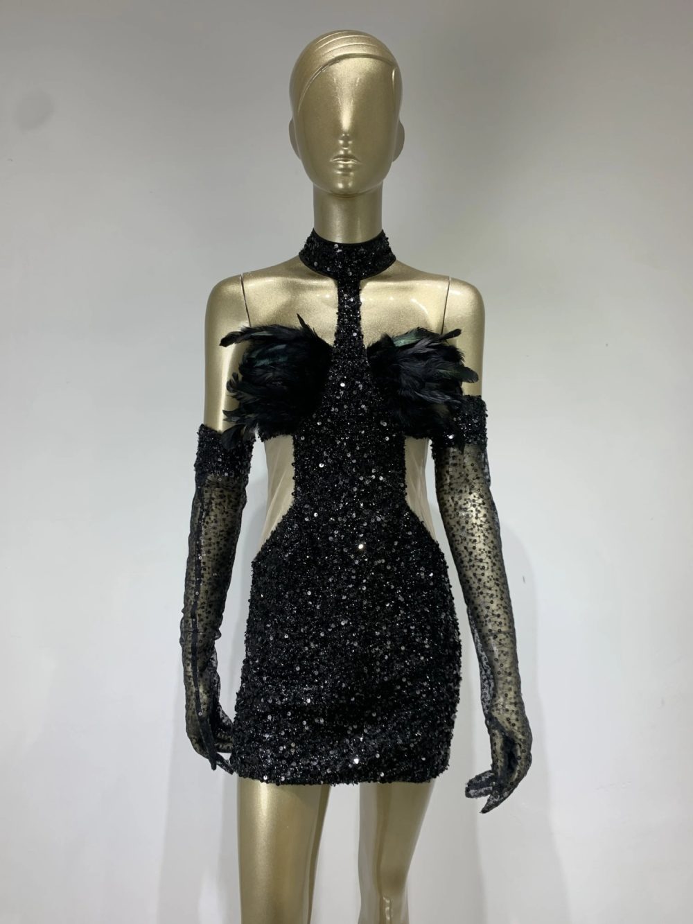 Dress Halter Feather Sequins Short Hip Skirt With Gloves Dress - Image 4
