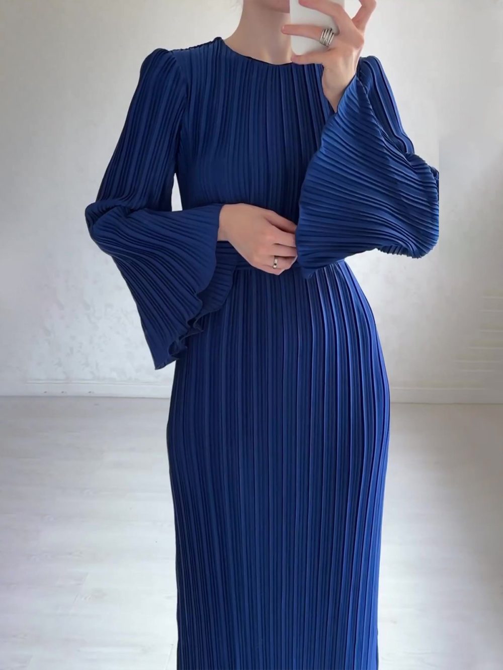 Elegant Pleated Bell Sleeve Mid-length Dress Women's Clothing - Image 5