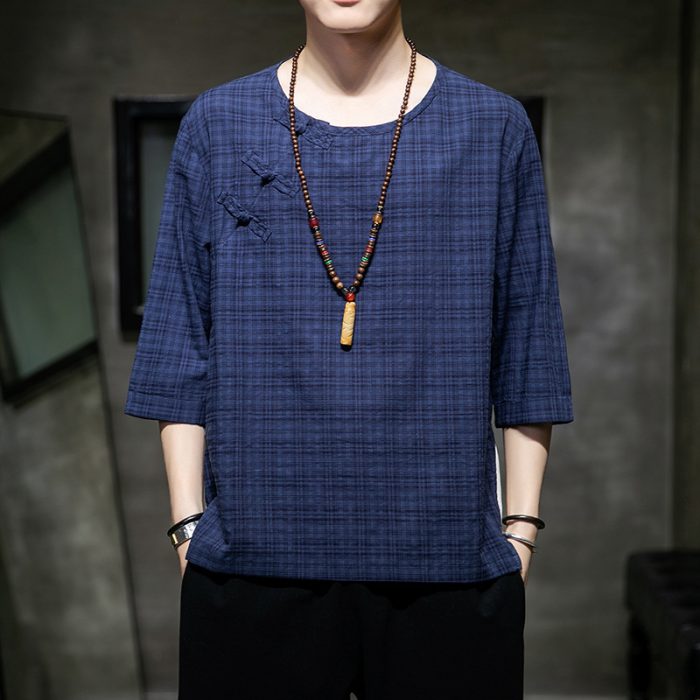 Cotton and linen five-point sleeve men's top