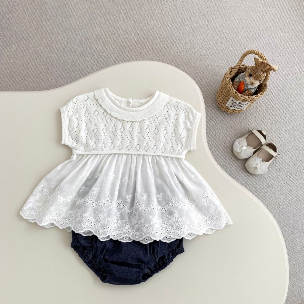 Casual Crocheted Hollow Sleeveless Knitted Stitching Lace Swing Top - Image 4
