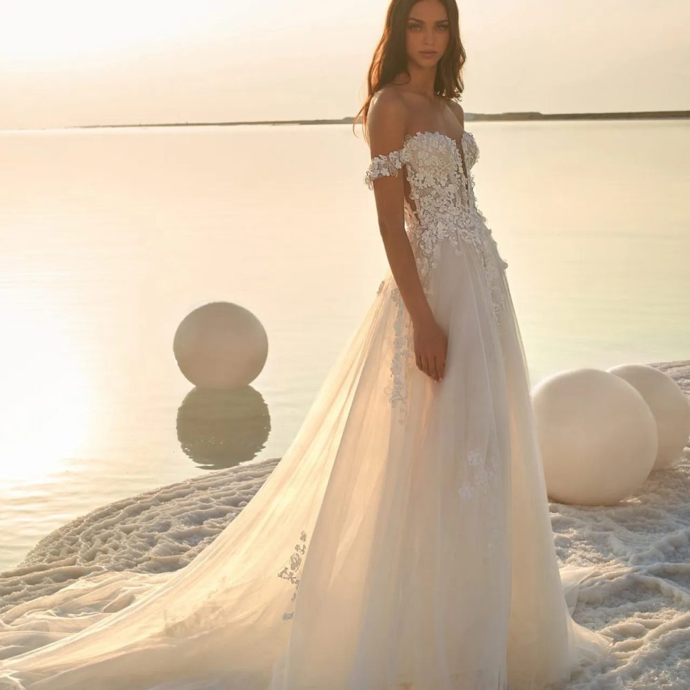 Women's Puff Sleeve Beach Wedding Dress - Image 3