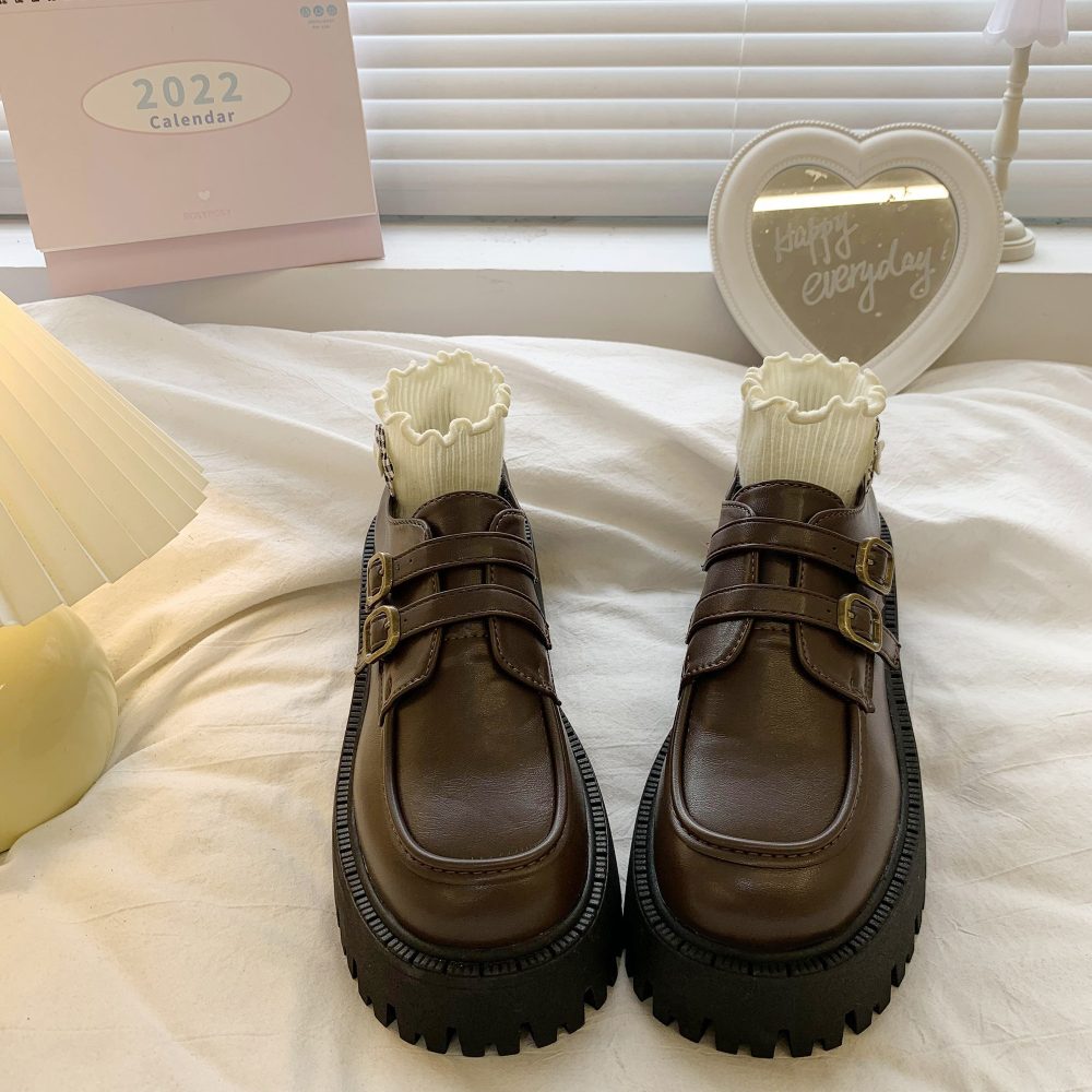 Raise The Bottom Versatile Shoes - Image 6