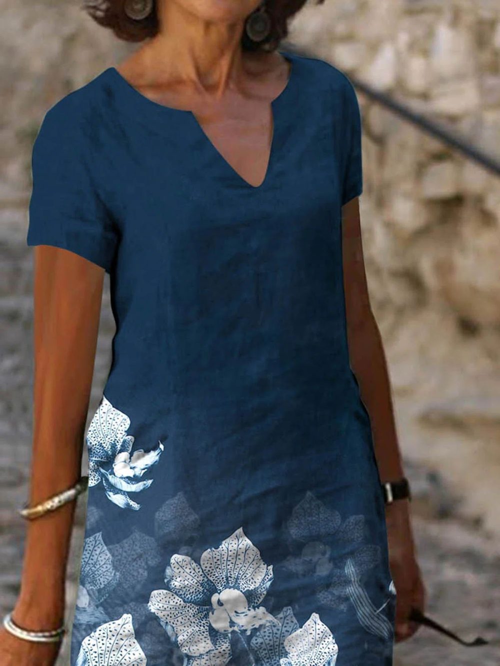 Women's Floral Printed Cotton And Linen Short-Sleeved V-Neck Mid-Length Dress - Image 2