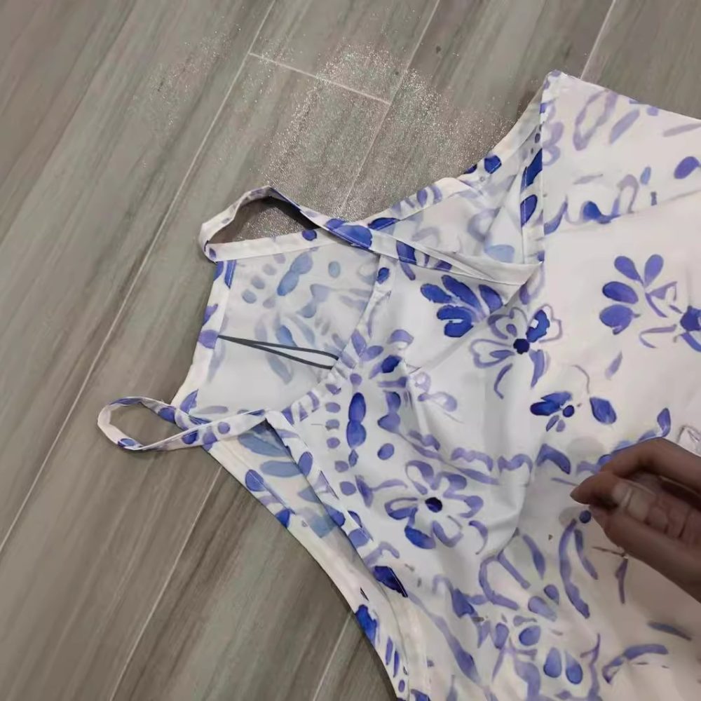 Women's Sleeveless Blue And White Porcelain Color Matching Long Comfortable Dress - Image 3