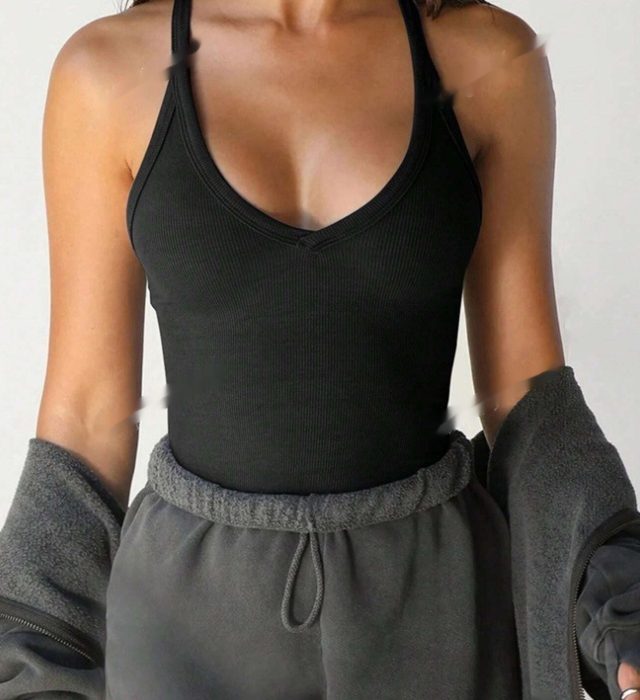 Slim-Fit Solid Color Sleeveless Crew Neck Casual Sports Tank Top