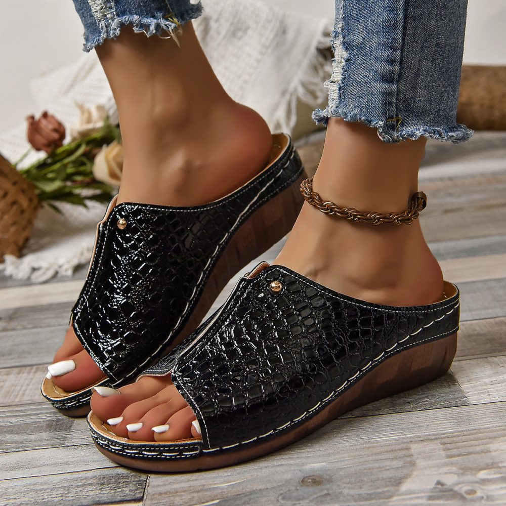 Fashion Crocodile-pattern Wedges Sandals Summer Outdoor Thick-soled Slippers Fish Mouth Shoes For Women - Image 4