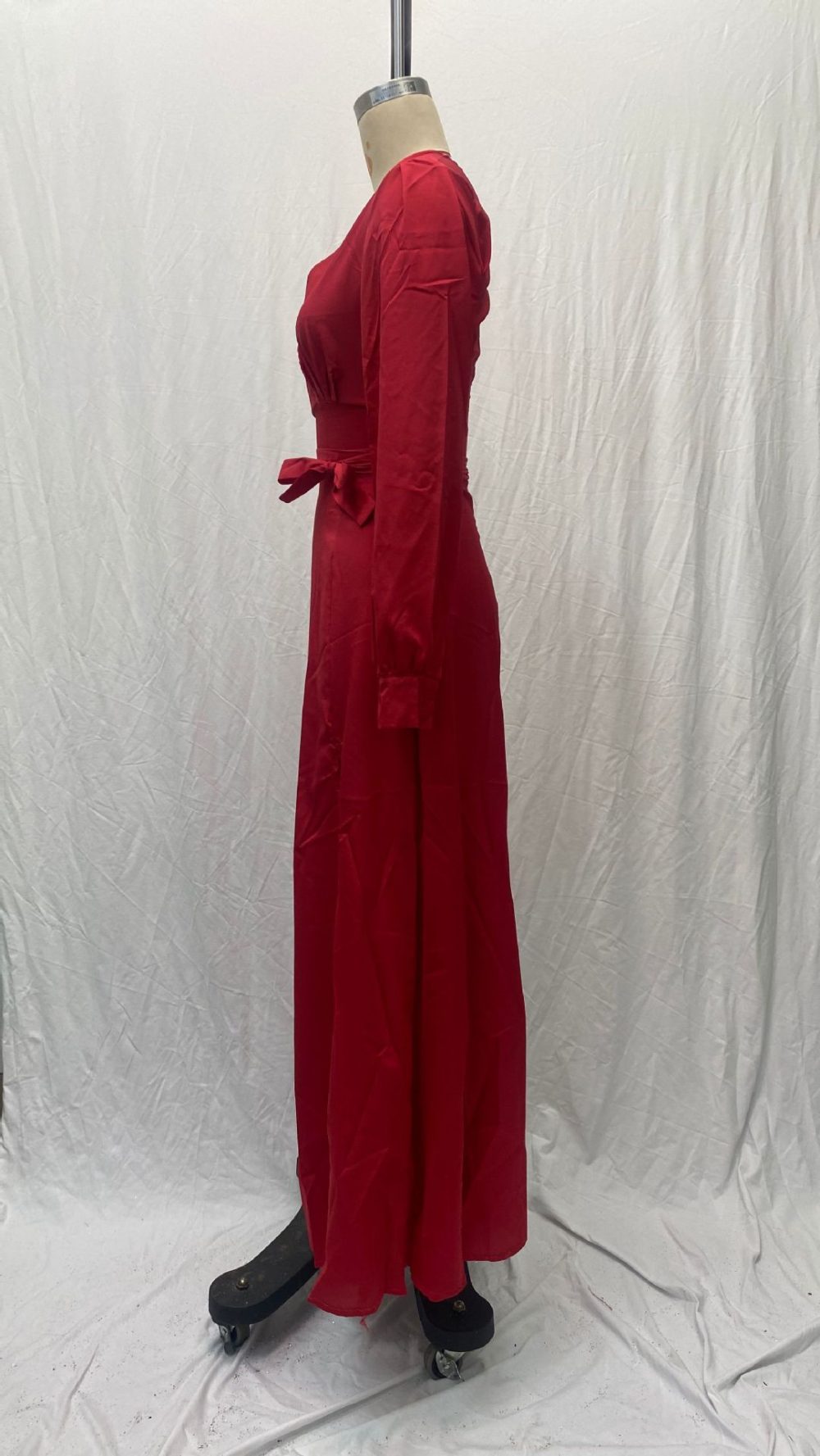 Autumn And Winter New Fashion Deep V-neck Solid Color Dress - Image 4