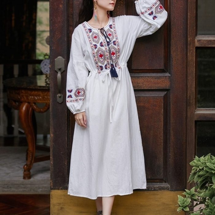 Cotton And Linen Embroidery Tassel Waist-tight Dress Ethnic Style Artistic